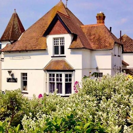 Light And Airy Central Lyme Regis Appartment With Parking Екстериор снимка